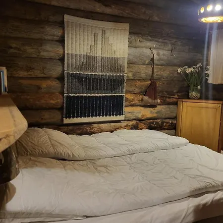 Salmikankaan Kelo C3 - Homelike With Sauna & Free Wifi Ferienhaus Ruka